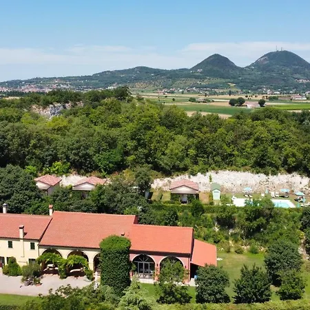 Alba Farm stay *
